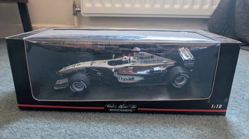 Minichamps 530021803 - 1:18,