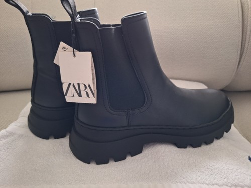 Zara men black chelsea - zara,