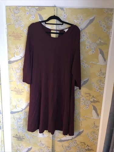 Lovely burgundy heavy - heavy, jersey