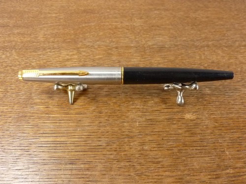 Vintage brushed stainless - brushed,