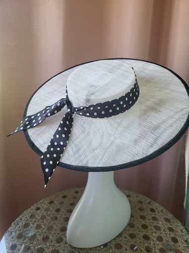 Stunning bespoke black white - stunning, /white