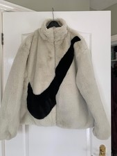 Women’s Nike Teddy Fleece