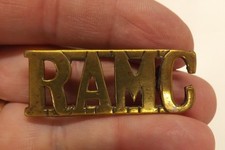 MILITARY CAP BADGE RAMC ROYAL ARMY MEDICAL CORPS SHOULDER  4.75CM X 2CM (3408)