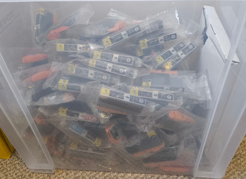 Massive job lot 130 - job,