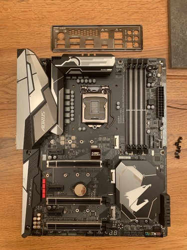 Gigabyte z370 aorus - gigabyte,