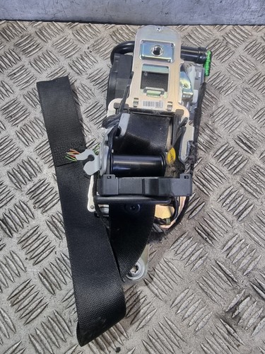 Mercedes e220 coupe seat belt - e220,