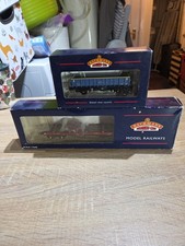 Bachmann OO Gauge, EWS red BDA