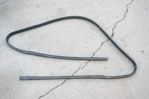 Oem bmw e30 hood bonnet - bmw,