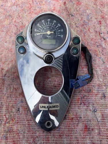 Suzuki intruder 125 speedo - suzuki, vl