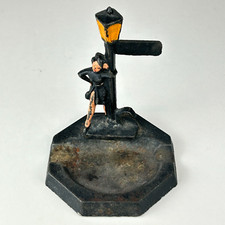 Vintage Lamp post Lady Street