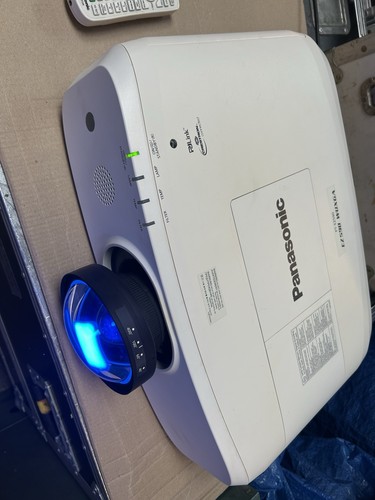 Panasonic ez590 projector - pt-ez590,