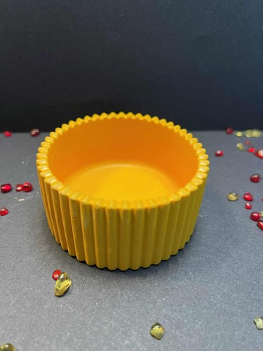 Ribbed trinket pot yellow - ribbed, pot.