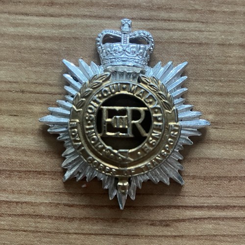 Vintage army badge the royal - vintage,