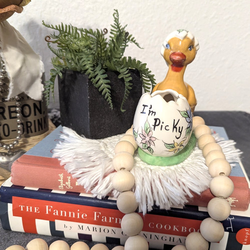 Vintage kitschy picky - kitschy, picky"