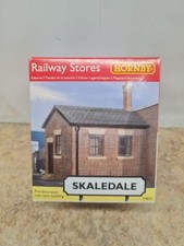 Hornby Railway Stores R9825 - New in box - free postage 