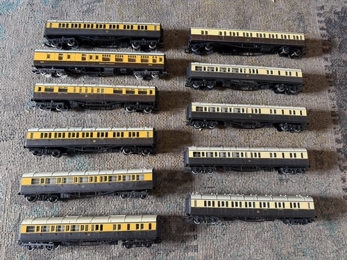 Hornby gauge gwr coaches - oo,