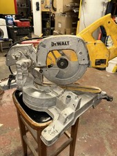 DeWalt DW707 Saw