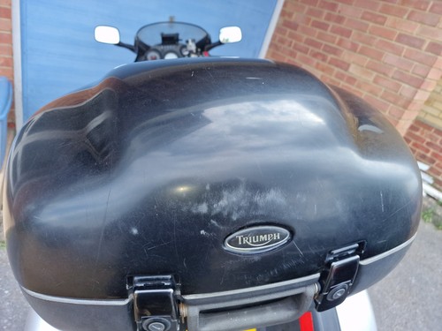 Triumph sprint 955 1999 top - triumph, st