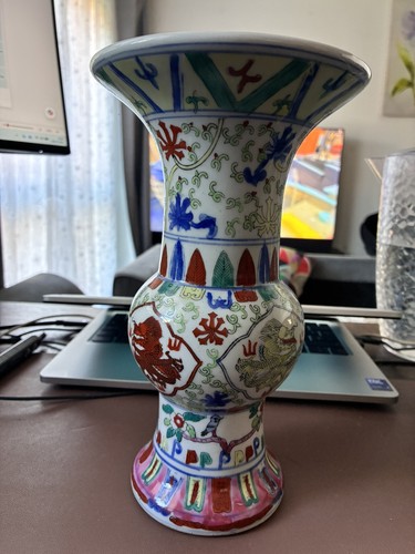Chinese wucai porcelain vase - wucai,