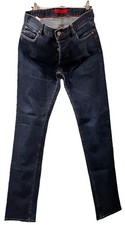 Mens Genuine Hugo Boss Jeans W32 L34 Dark Blue great condition