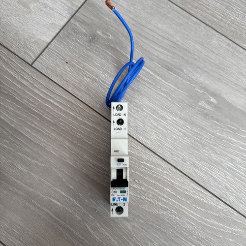 Eaton c10 10a rcbo - 10a, emch110r30