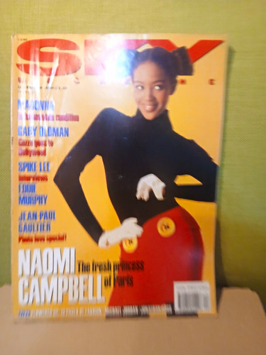 Sky magazine naomi - sky,