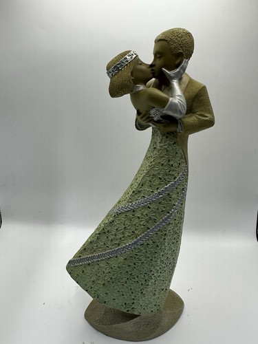 Ivory princess couple figurine - ivory,