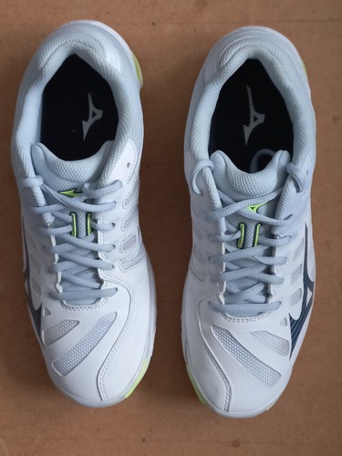 Mizuno wave voltage us - voltage, uk