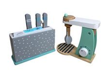 Kids Wooden Play Toy Stand