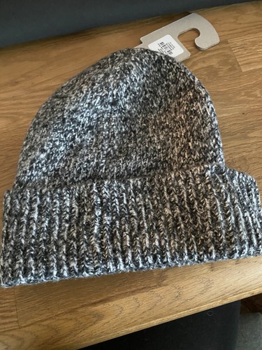 Brand new woman hat - new,