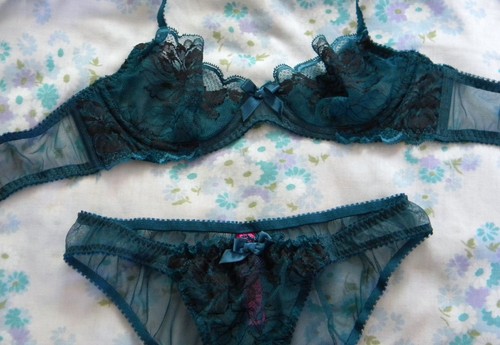 Agent provocateur 34b deep - agent,