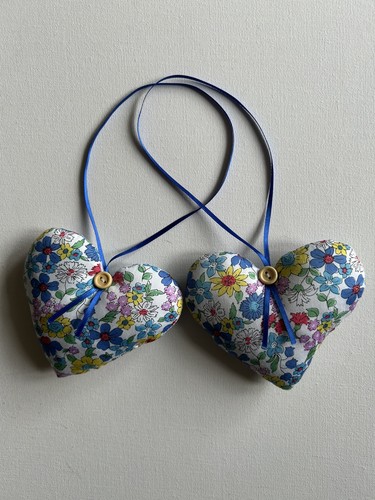 Cottage core style - cottage, heart