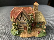 Vintage Leonardo Collection Miniature Pottery Cottage Figure