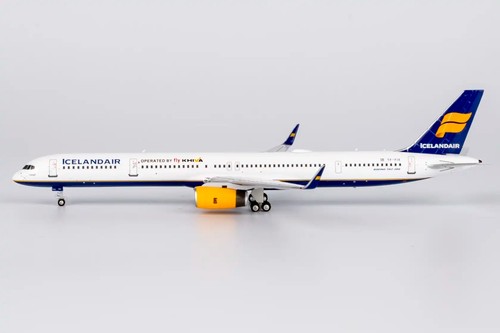 Icelandair boeing 757 300 - boeing, 757-300/w