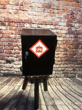 Camper van Gas bottle locker