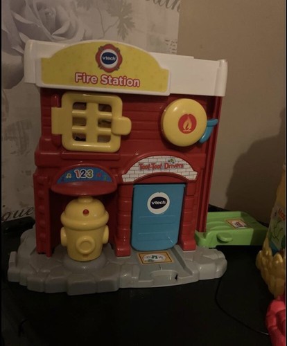 Vtech toot cars and - toot, track