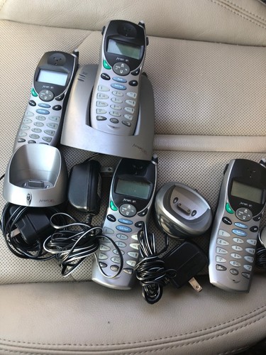 Cordless phone base - base, station