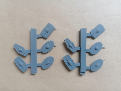 10x celtic shields resin - celtic,