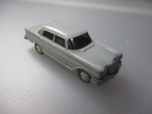 Wiking mercedes benz - mercedes,