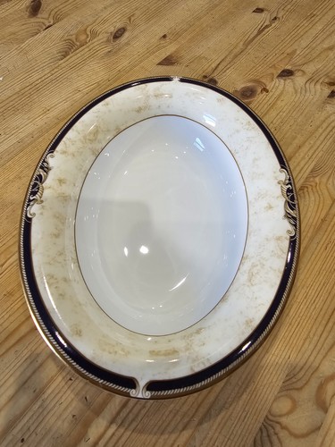 Wedgwood open oval serving