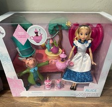 NEW! Disney Store Alice in