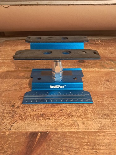 Car stand blue aluminum - rc,