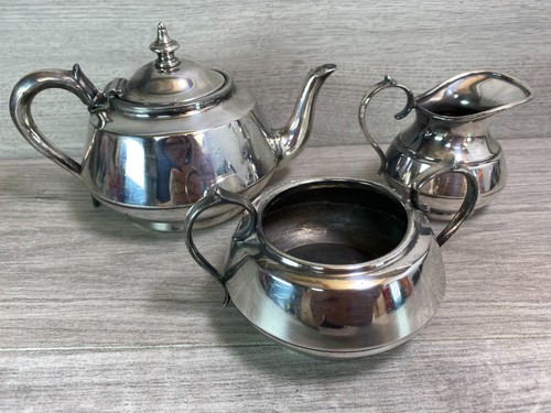 Small english silver plated 3 - ,