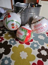 Retro Xmas Baubles Set Of 3 Very Old In Good Condition