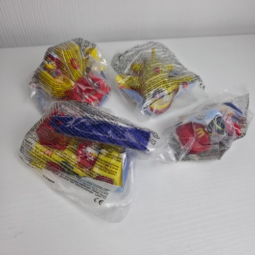 Mcdonald airport set 4 - mcdonald's,