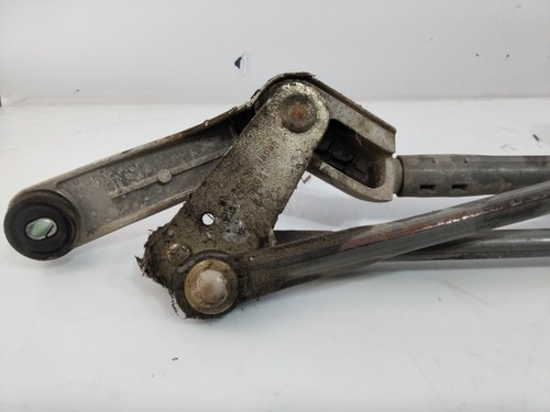 Front windscreen wiper motor - windscreen,