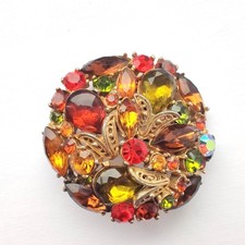 Vintage Numbered Brooch 7 9576
