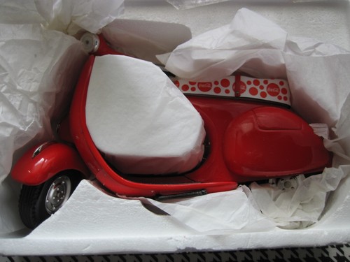 1995 die cast - 1995, scale