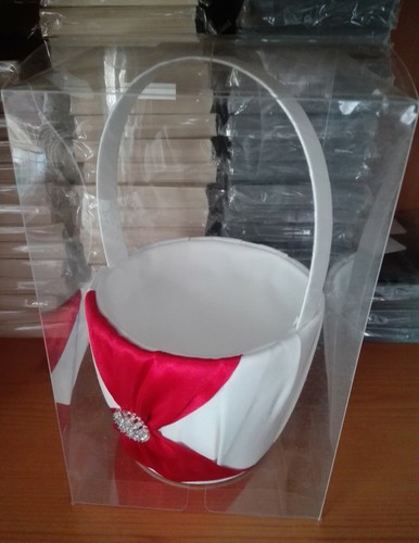 White and red wedding - white,