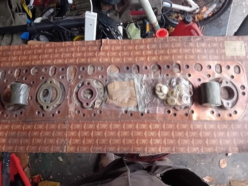 Rolls royce gasket set - rolls,